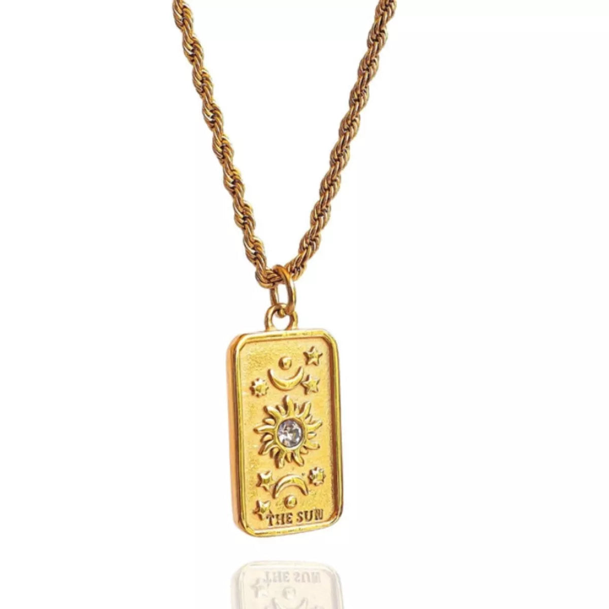18K gold-plated tarot card necklace with radiant sun engraving – Sun design.