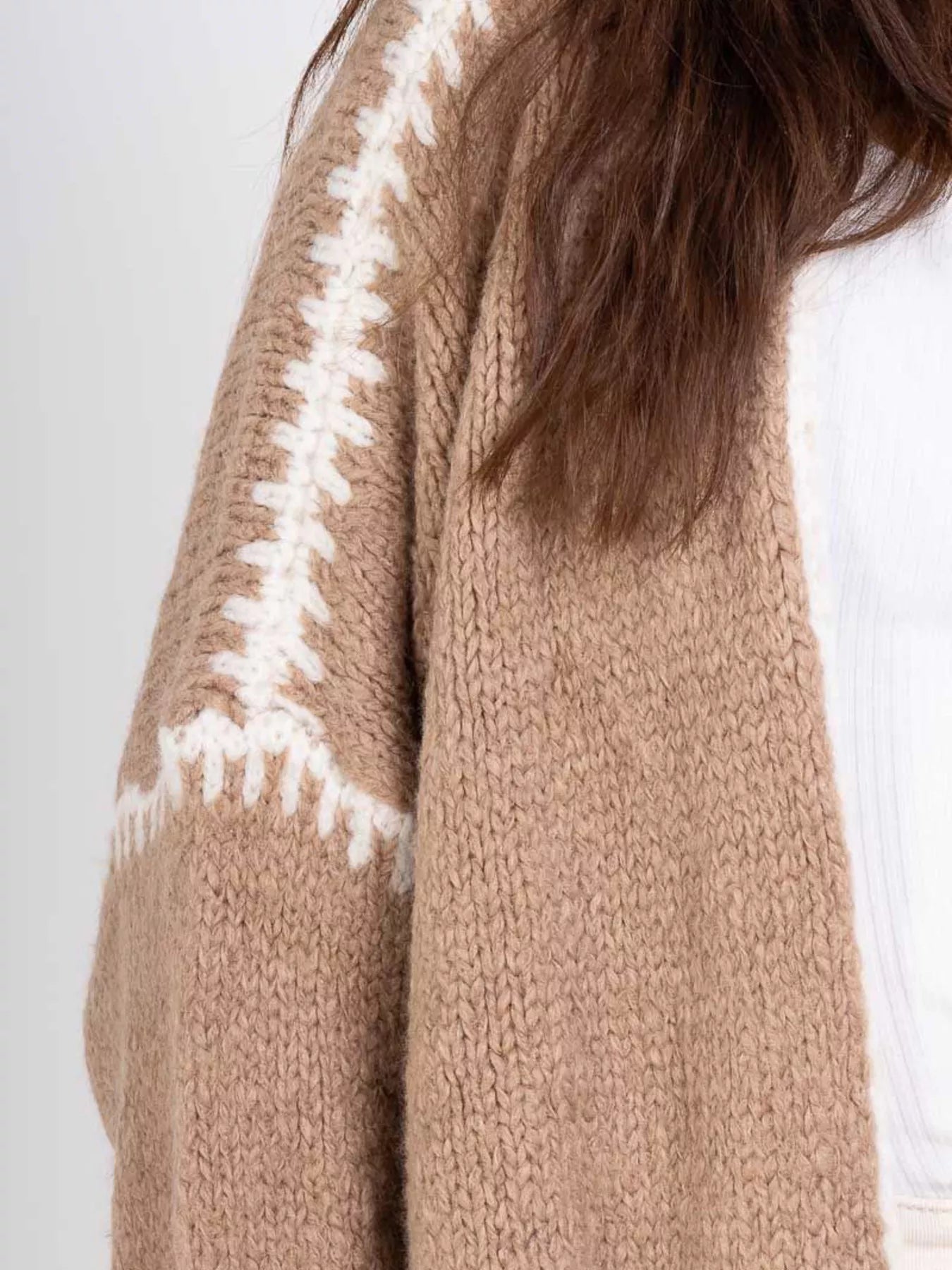 Open-front knit cardigan with contrast trim detail