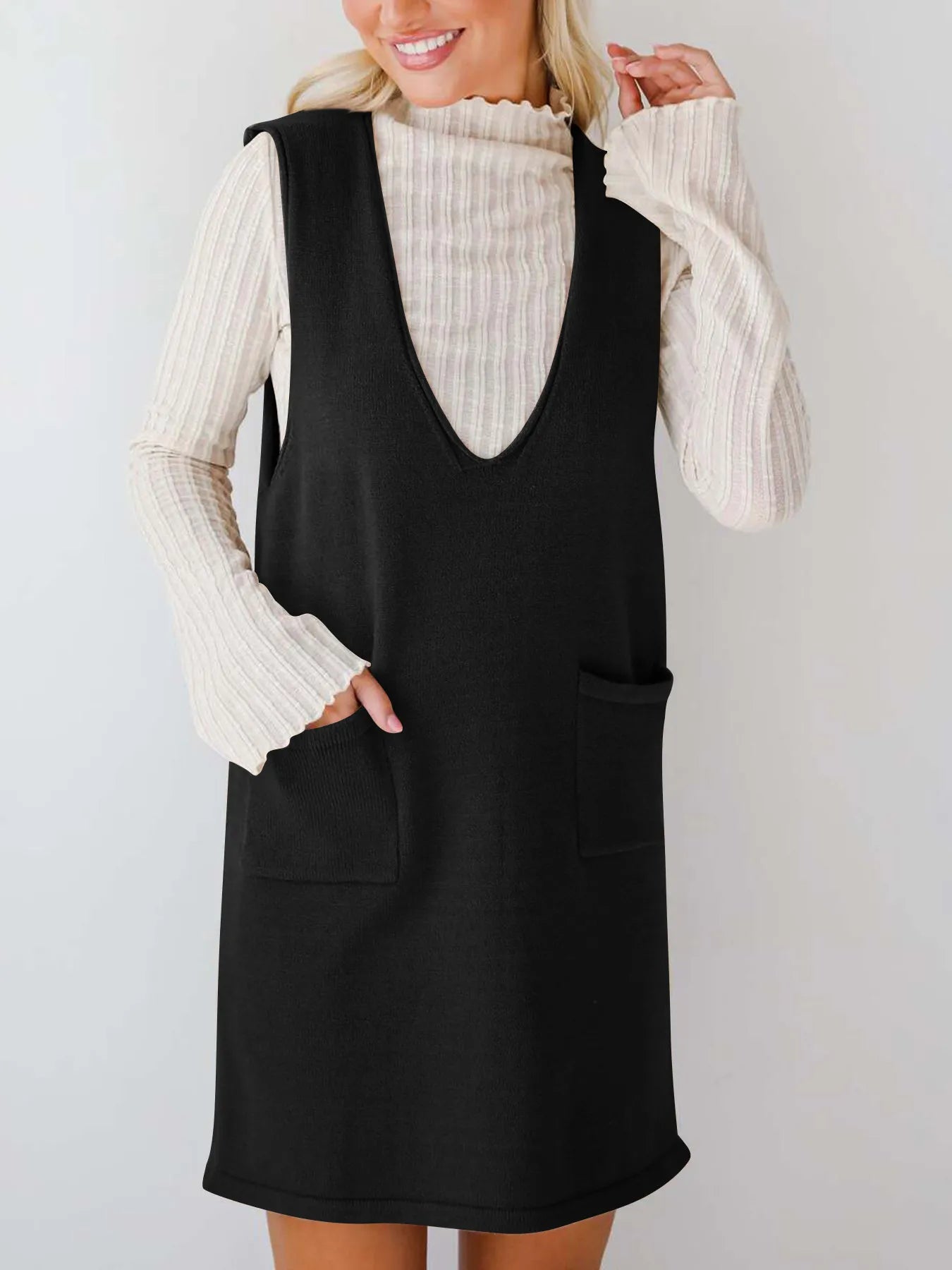 Everyday Muse Pocket Dress in black – sleeveless knit dress with side pockets from A Whimsical Affair.