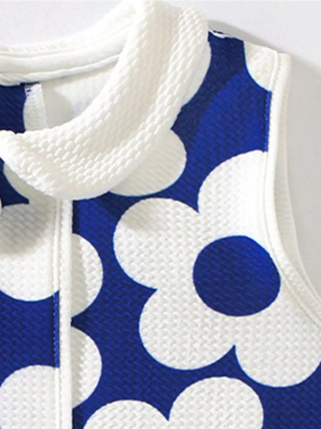 Retro daisy print cotton kids button dress with pockets