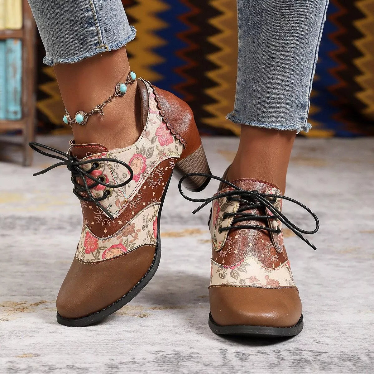 Floral lace-up mid heel women’s shoes with vintage-inspired pattern design