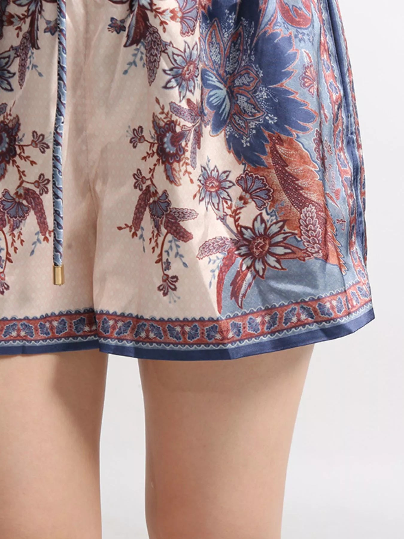 Midnight Garden Set – floral print long sleeve button-front shirt with matching drawstring shorts two-piece outfit.