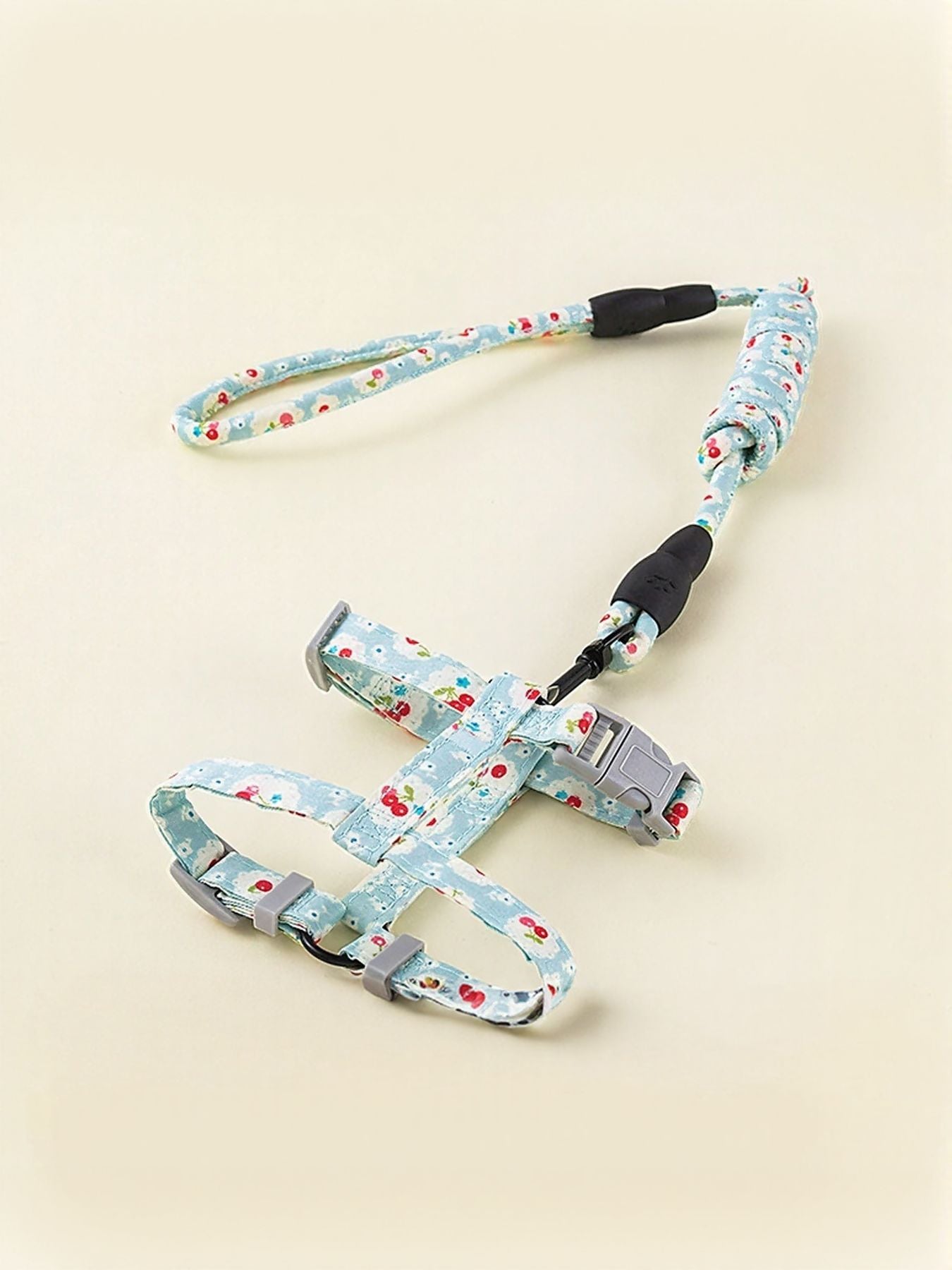 Adjustable floral cat harness and leash set for cats